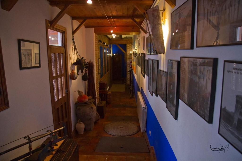 La Casona Del Abuelo Parra Hotel Villanueva De Los Infantes Luaran gambar