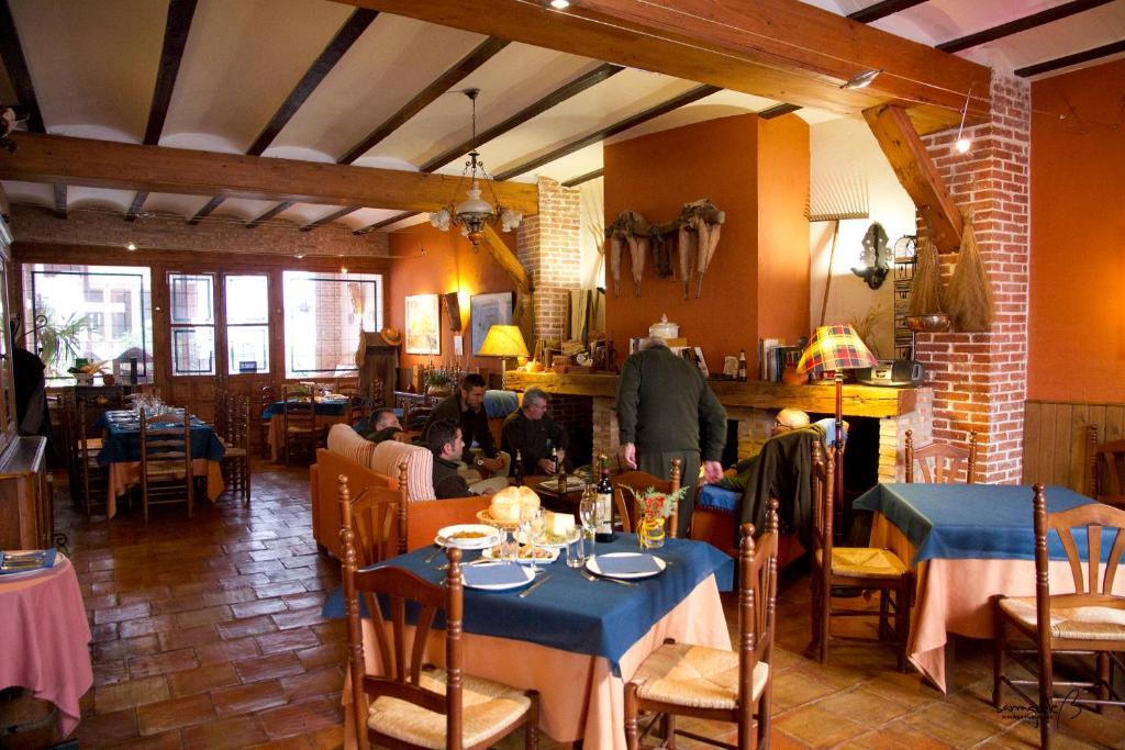La Casona Del Abuelo Parra Hotel Villanueva De Los Infantes Luaran gambar