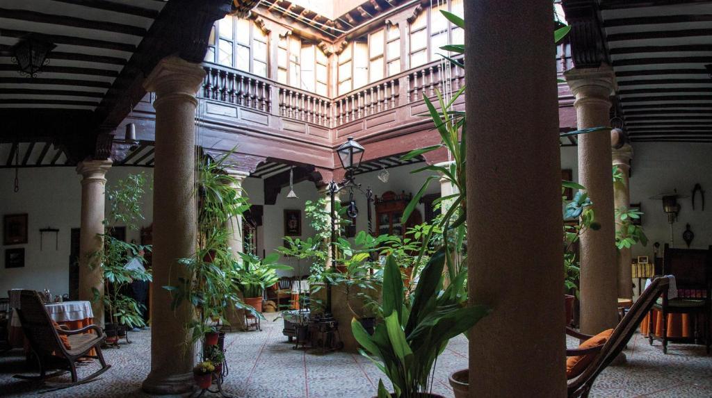 La Casona Del Abuelo Parra Hotel Villanueva De Los Infantes Luaran gambar